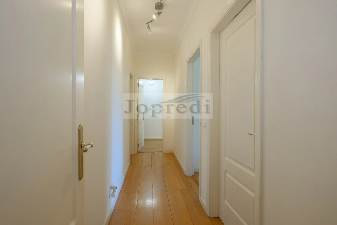 Apartamento T3 para Arrendamento em Carcavelos e Parede Foto 21