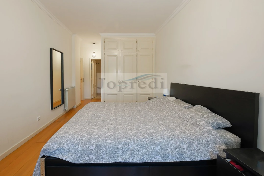Apartamento T3 para Arrendamento em Carcavelos e Parede Foto 24