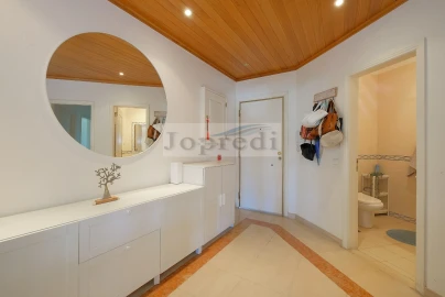 Apartamento T3 para Arrendamento em Carcavelos e Parede