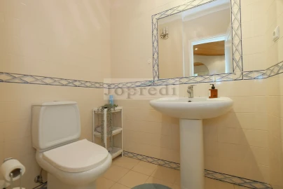 Apartamento T3 para Arrendamento em Carcavelos e Parede