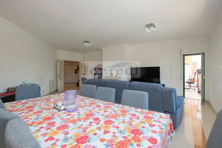 Apartamento T3 para Arrendamento em Carcavelos e Parede Foto 25