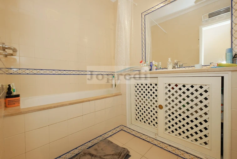 Apartamento T3 para Arrendamento em Carcavelos e Parede Foto 30