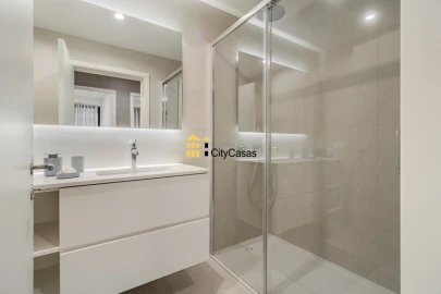 Apartamento T3 para Venda em Santa Marinha e São Pedro da Afurada