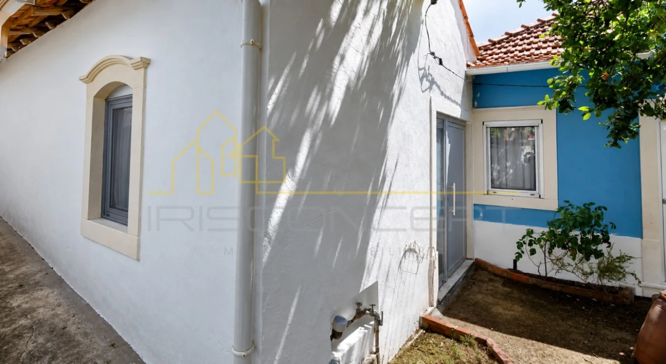 Moradia T2 para Venda em Maceira Foto 4