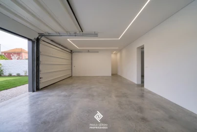 Moradia T4 para Venda em Silvalde