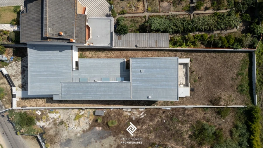 Moradia T4 para Venda em Silvalde Foto 5