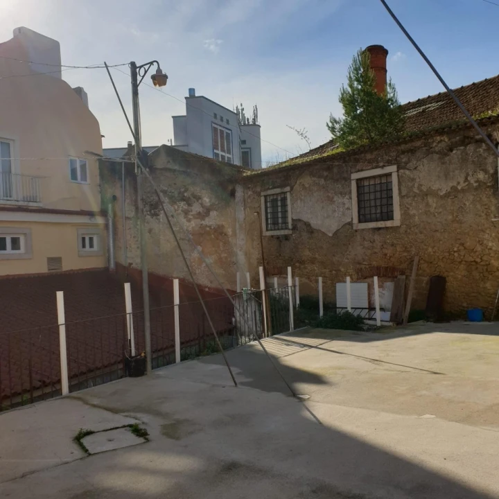 Apartamento T1 para Venda em Areeiro Foto 11