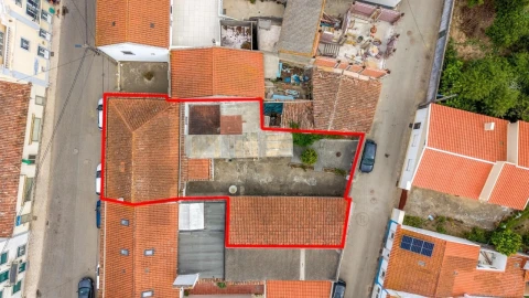 Moradia T4 para Venda em Atouguia da Baleia