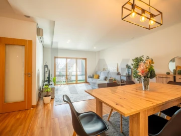 Apartamento T3 para Venda em Odivelas