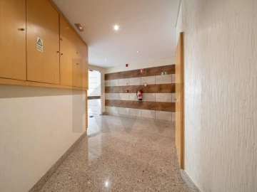 Apartamento T3 para Venda em Odivelas