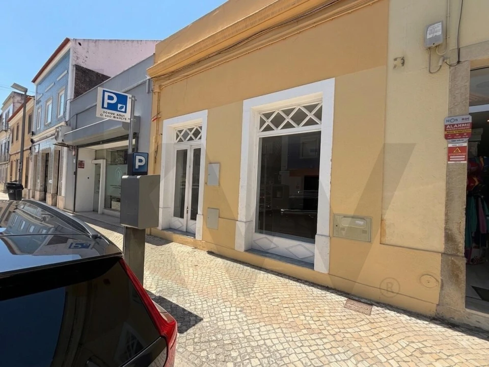 Loja para Arrendamento em Cartaxo e Vale da Pinta Foto 2