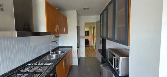 Quarto para Arrendamento em Odivelas