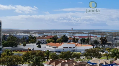 Apartamento T2 para Venda em Faro (Sé e São Pedro)