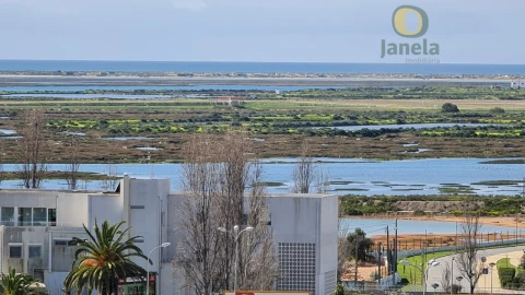 Apartamento T2 para Venda em Faro (Sé e São Pedro)