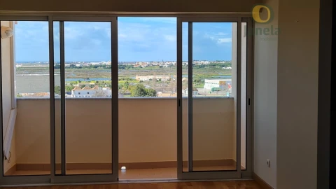 Apartamento T2 para Venda em Faro (Sé e São Pedro)