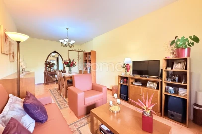 Apartamento T2 para Venda em Santo Tirso, Couto (Santa Cristina e São Miguel) e Burgães