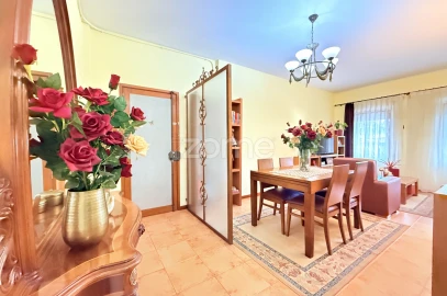 Apartamento T2 para Venda em Santo Tirso, Couto (Santa Cristina e São Miguel) e Burgães