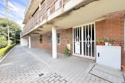 Apartamento T2 para Venda em Santo Tirso, Couto (Santa Cristina e São Miguel) e Burgães