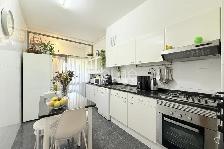 Apartamento T2 para Venda em Santo Tirso, Couto (Santa Cristina e São Miguel) e Burgães Foto 12