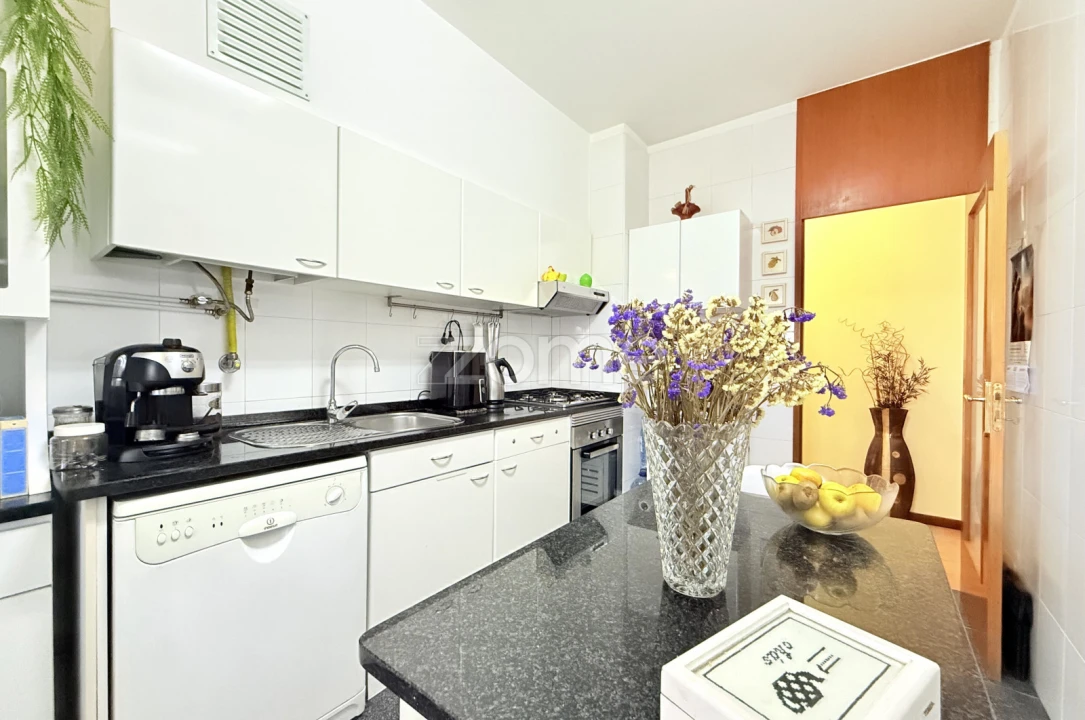 Apartamento T2 para Venda em Santo Tirso, Couto (Santa Cristina e São Miguel) e Burgães Foto 13