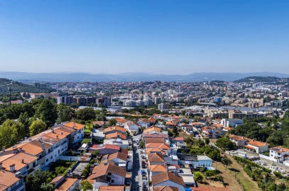 Moradia T3 para Venda em Nogueira, Fraião e Lamaçães