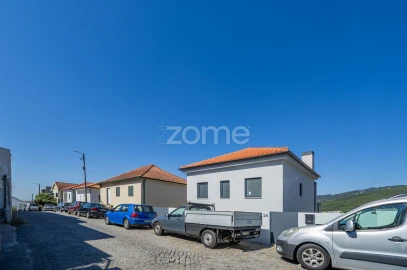 Moradia T3 para Venda em Nogueira, Fraião e Lamaçães