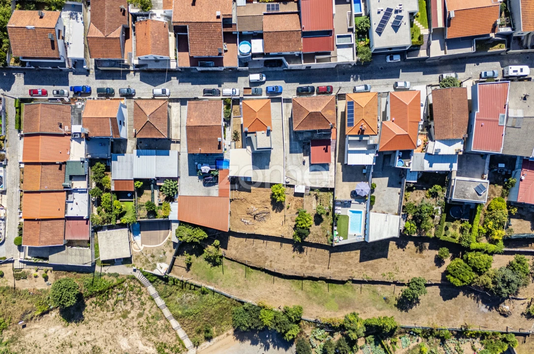 Moradia T3 para Venda em Nogueira, Fraião e Lamaçães Foto 54