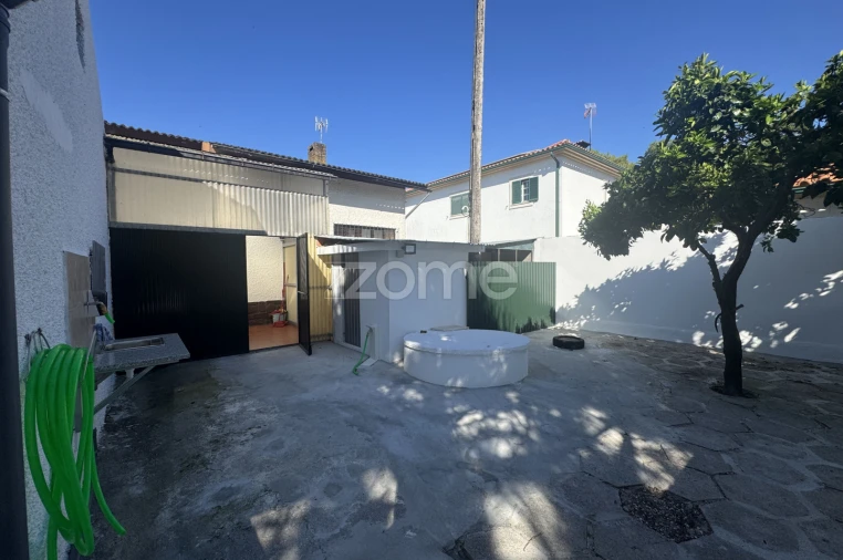 Moradia T4 para Arrendamento em Arazede Foto 16