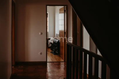 Moradia T6 para Venda em Santo Antonio dos Olivais