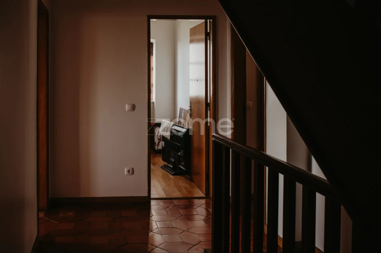 Moradia T6 para Venda em Santo Antonio dos Olivais Foto 25