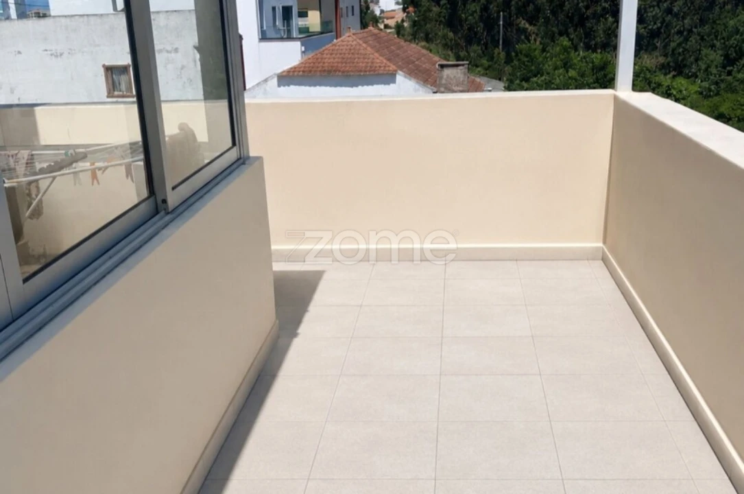 Prédio para Venda em Buarcos Foto 26