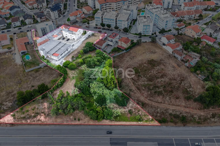 Prédio para Venda em Buarcos Foto 3