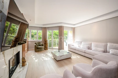Apartamento T4 para Venda em Parque das Nações