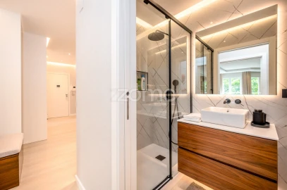Apartamento T4 para Venda em Parque das Nações
