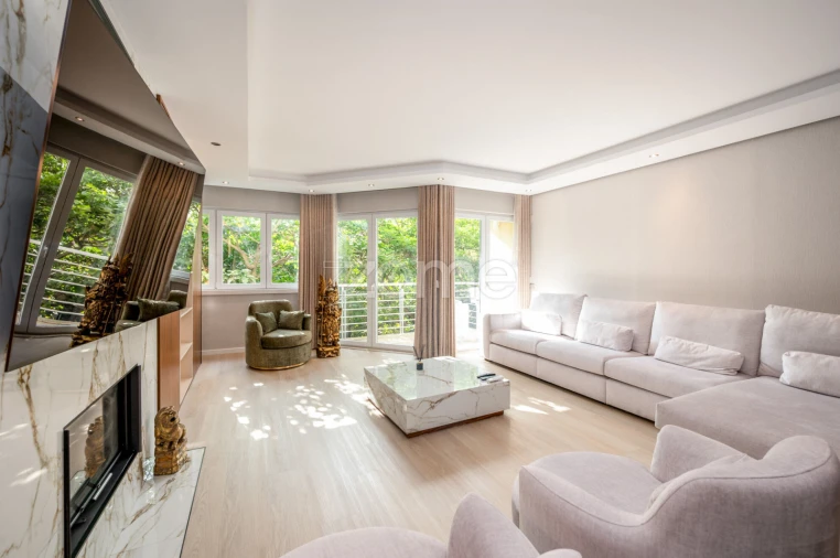 Apartamento T4 para Venda em Parque das Nações Foto 4