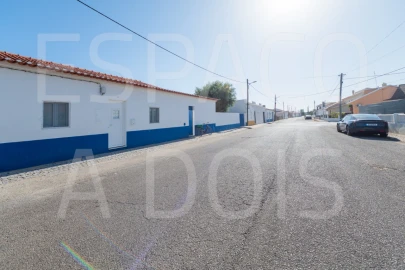 Moradia T2 para Arrendamento em Cano