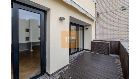 Apartamento T3 para Venda em Aldoar, Foz do Douro e Nevogilde