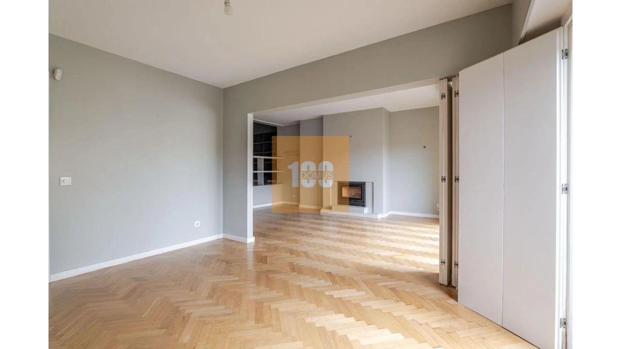 Apartamento T3 para Venda em Aldoar, Foz do Douro e Nevogilde Foto 6