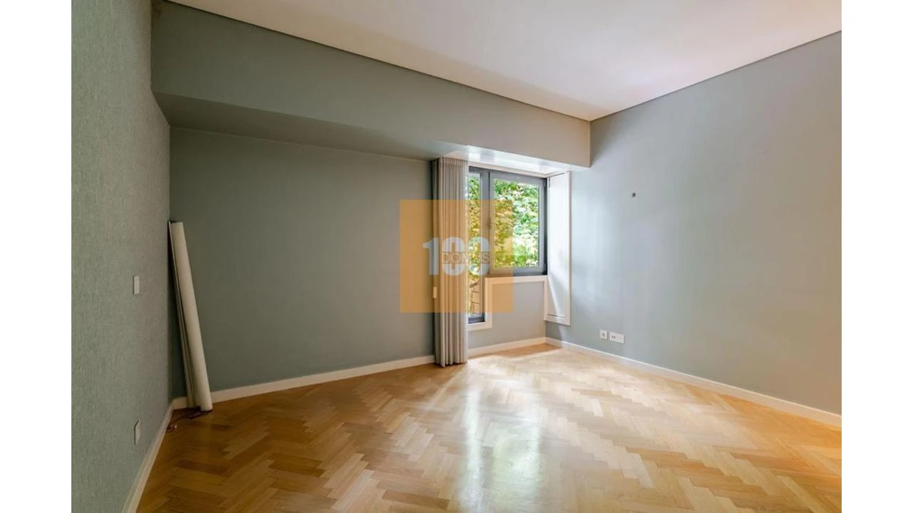 Apartamento T3 para Venda em Aldoar, Foz do Douro e Nevogilde Foto 26
