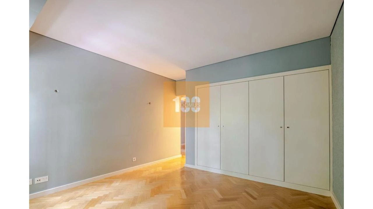 Apartamento T3 para Venda em Aldoar, Foz do Douro e Nevogilde Foto 28