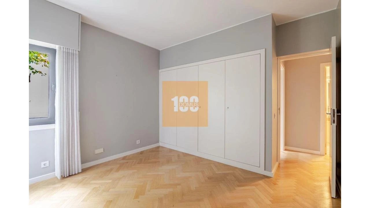 Apartamento T3 para Venda em Aldoar, Foz do Douro e Nevogilde Foto 33