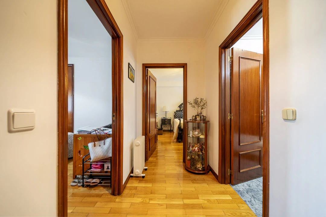 Apartamento T3 para Venda em Mafamude e Vilar do Paraíso Foto 13