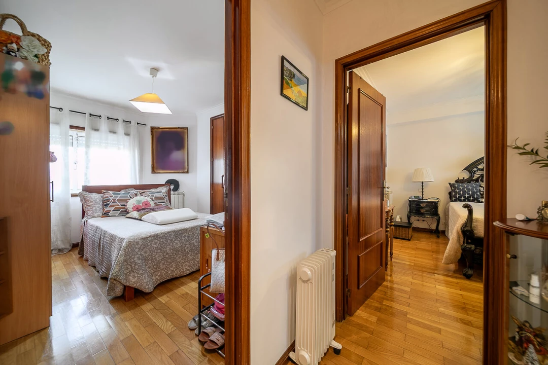 Apartamento T3 para Venda em Mafamude e Vilar do Paraíso Foto 18