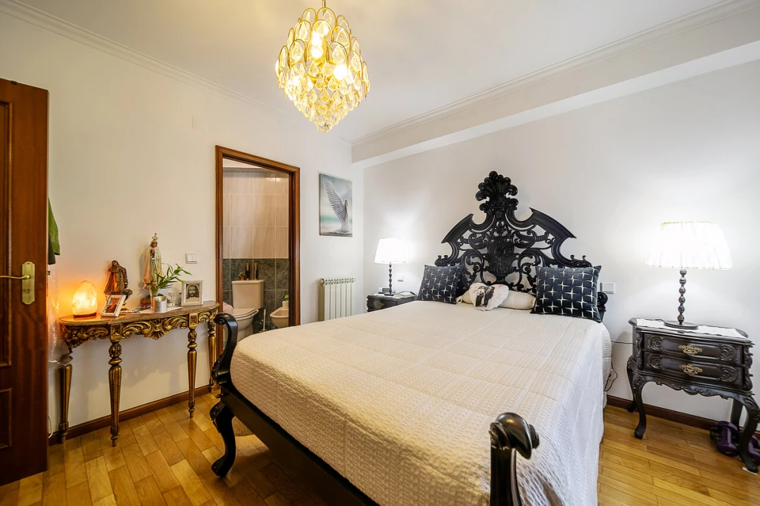 Apartamento T3 para Venda em Mafamude e Vilar do Paraíso Foto 21