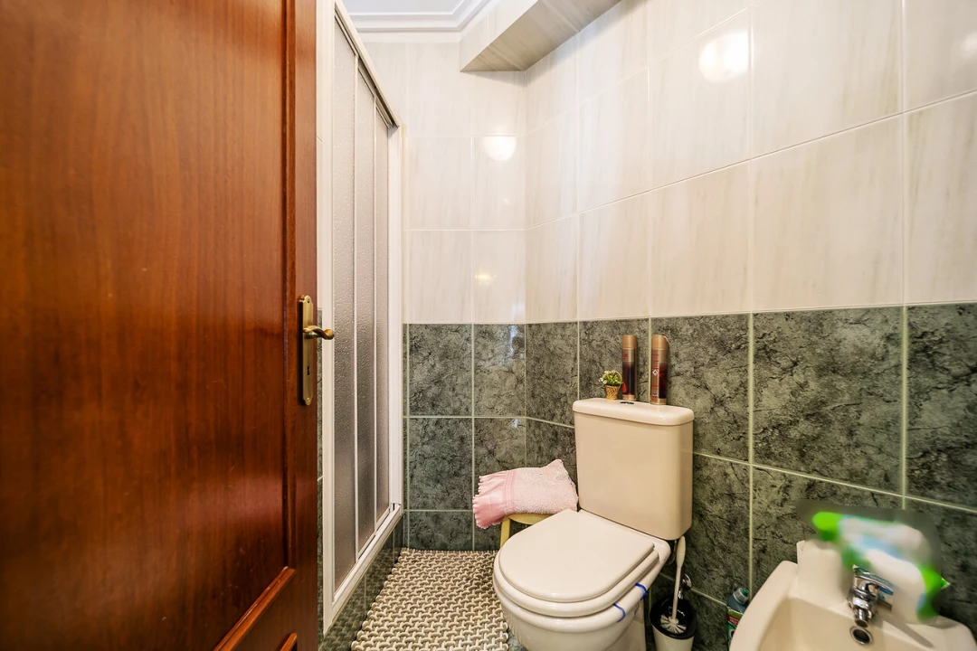 Apartamento T3 para Venda em Mafamude e Vilar do Paraíso Foto 25