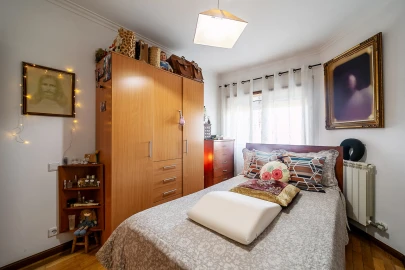 Apartamento T3 para Venda em Mafamude e Vilar do Paraíso