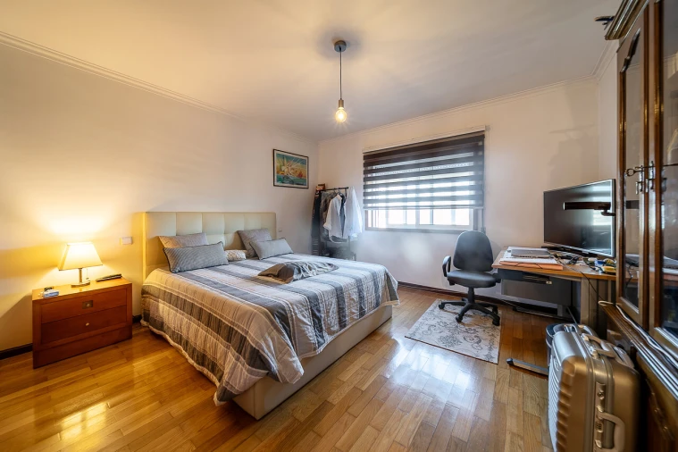 Apartamento T3 para Venda em Mafamude e Vilar do Paraíso Foto 15