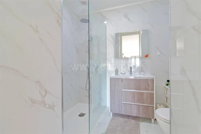 Apartamento T1 para Venda em Oliveira do Douro