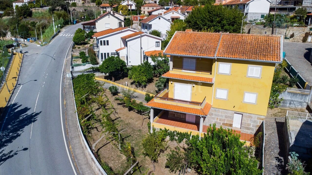 Moradia T7 para Venda em Ancede e Ribadouro Foto 5