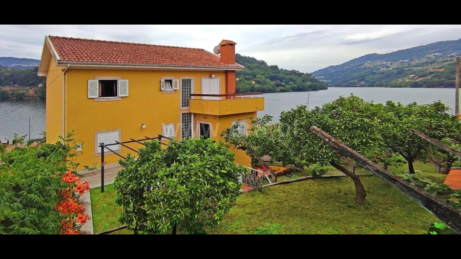 Moradia T7 para Venda em Ancede e Ribadouro